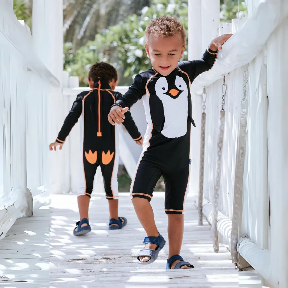 My Carry Potty Penguin Schwimmanzug 2-3 Jahre UPF50 mit Mütze