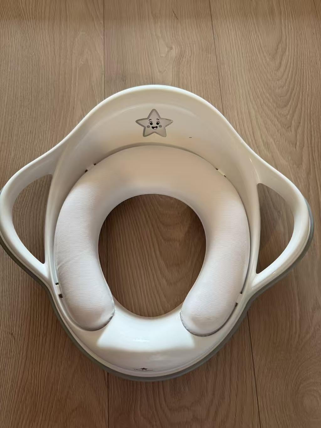 Little Star Gepolsterter Toilettensitz mit Griffen ab 2 J.