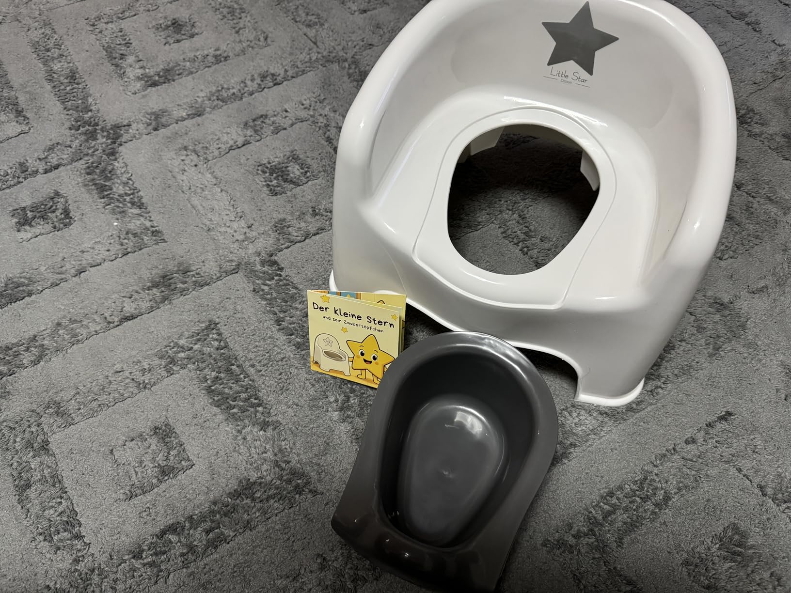 Little Star Topfstuhl mit Bilderbuch und Spritzschutz